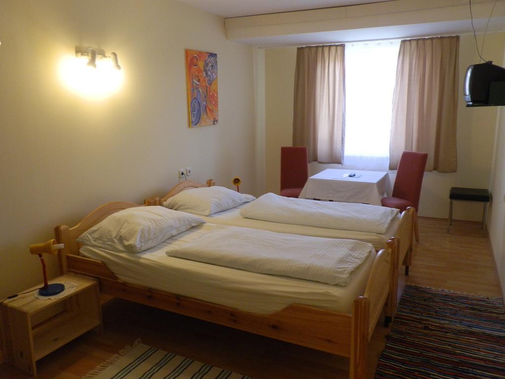Gasthof Wimmer Eisenstadt Habitación foto